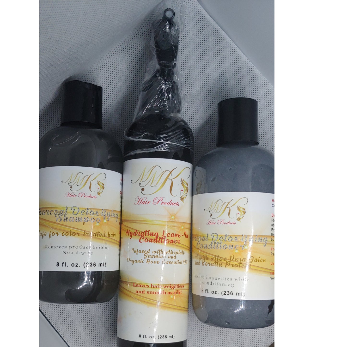 (Package II) Charcoal Detoxifying Shampoo & Charcoal Detoxifying Conditioner with Hydrating Leave In Conditioner Kit